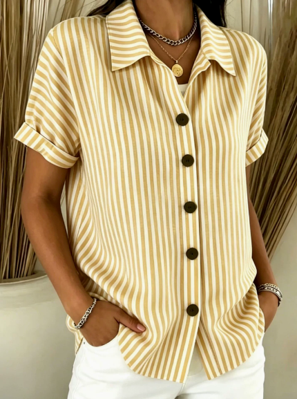 Kayla | Striped button-down shirt