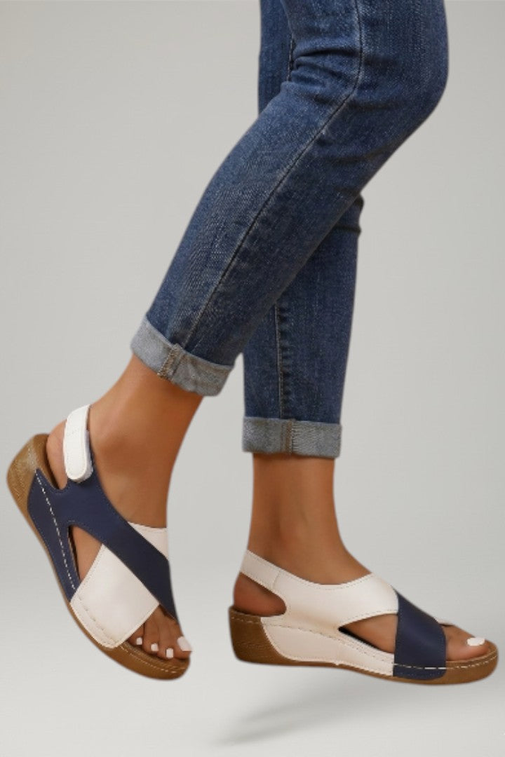 Ava | Women's Walking Sandals with Adjustable Straps and Cushioned Insole