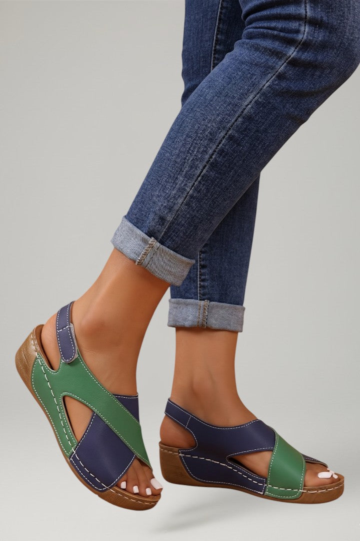 Ava | Women's Walking Sandals with Adjustable Straps and Cushioned Insole