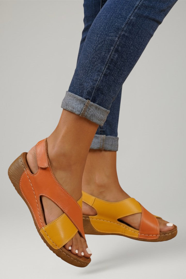Ava | Women's Walking Sandals with Adjustable Straps and Cushioned Insole
